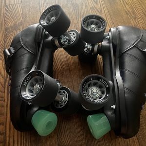 Chicago Skates Bullet Speed Roller Skate with after market stops and laces